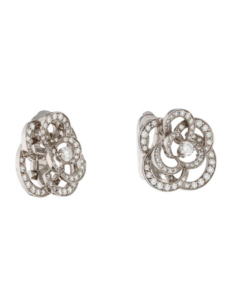 chanel diamond camelia earrings